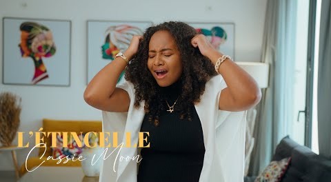 CASSIE MOON - L'étincelle (Clip Officiel)